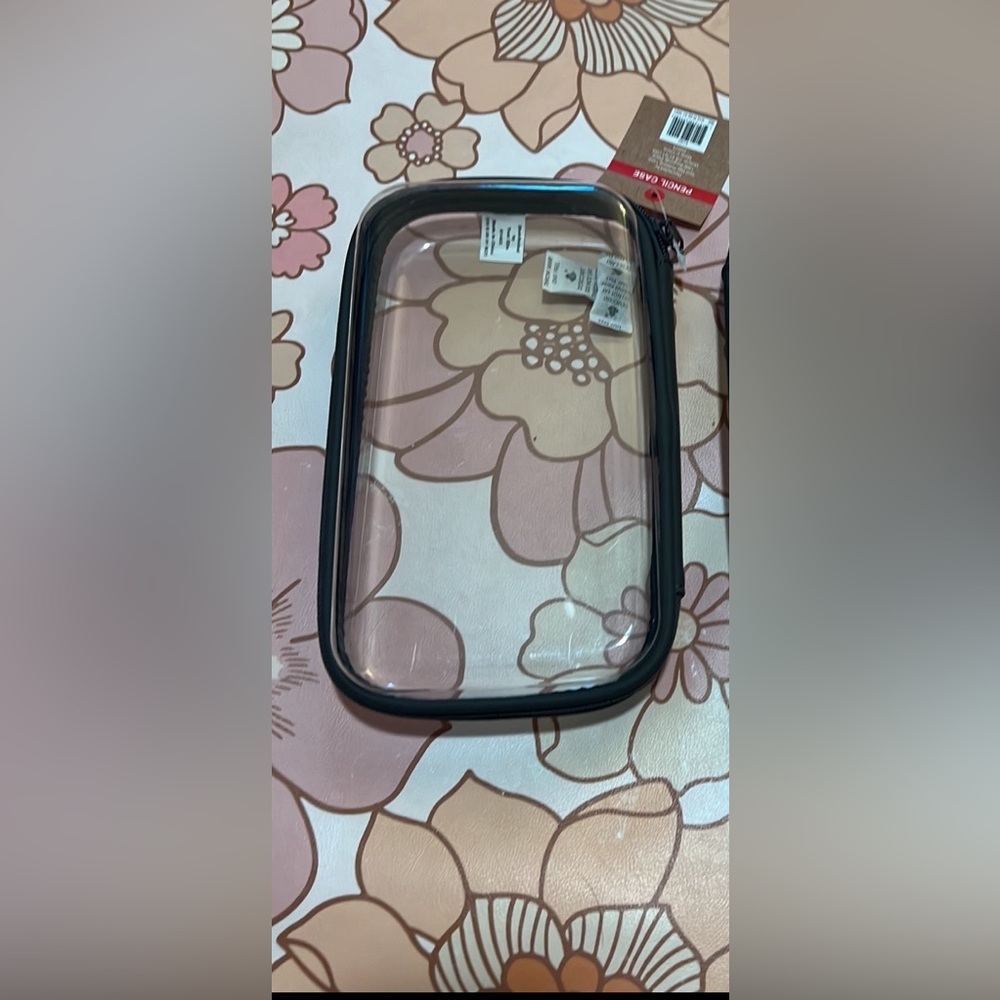 ✨1 black Clear Hard Pencil Case- New ✨